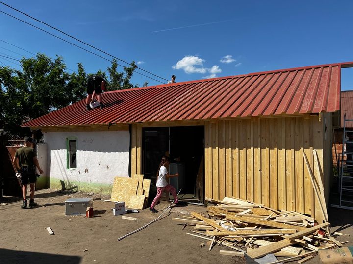 Romahaus 25 Aufbau 11.jpeg